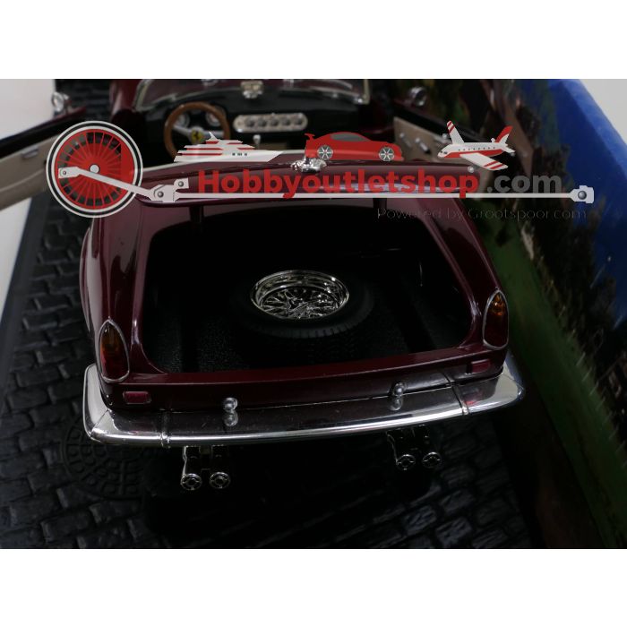 Schaal 1:18 Hot Wheels Ferrari 250 GT #3341 - sku: 20230824101449 - Gebruikt - Zeer goede staat - Afbeelding 4