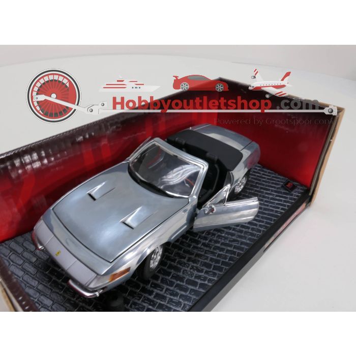 Schaal 1:18 Hotweels Ferrari 365 GTS/4 Convertible millenium Limited series #3345