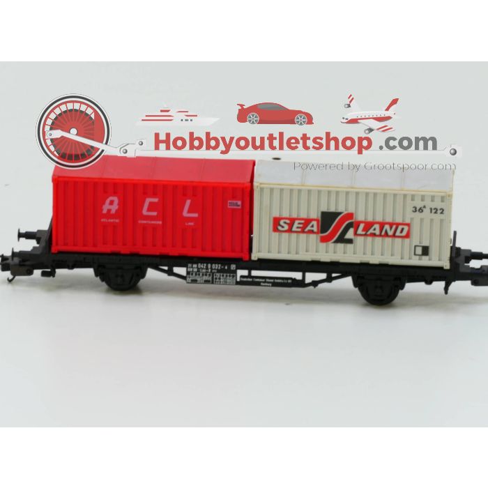 Schaal H0 Lima 208036 SNCF diesel locomotief - Lima 302191 interfrigo 4-as koelwagen - Lima 309054 4-as autotransporter - Lima 309050 3-as autotransporter - Lima 302856 2-as containerrsraagwagen - Hema 4AA2810 Trafo #2728
