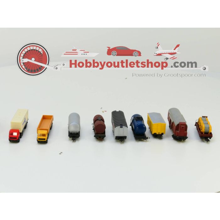 Schaal H0 Lima 600801 Truck en trailer - Lima 600802 Truck en trailer - Lima 600803 Truck en trailer - Lima 7 goederenwagens #2733