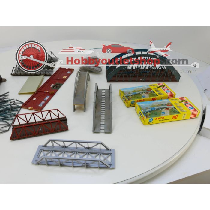 Schaal H0 assortiment buggen en accessoires #2781 - sku: 20230202102943 - Gebruikt - Goede staat - Afbeelding 6