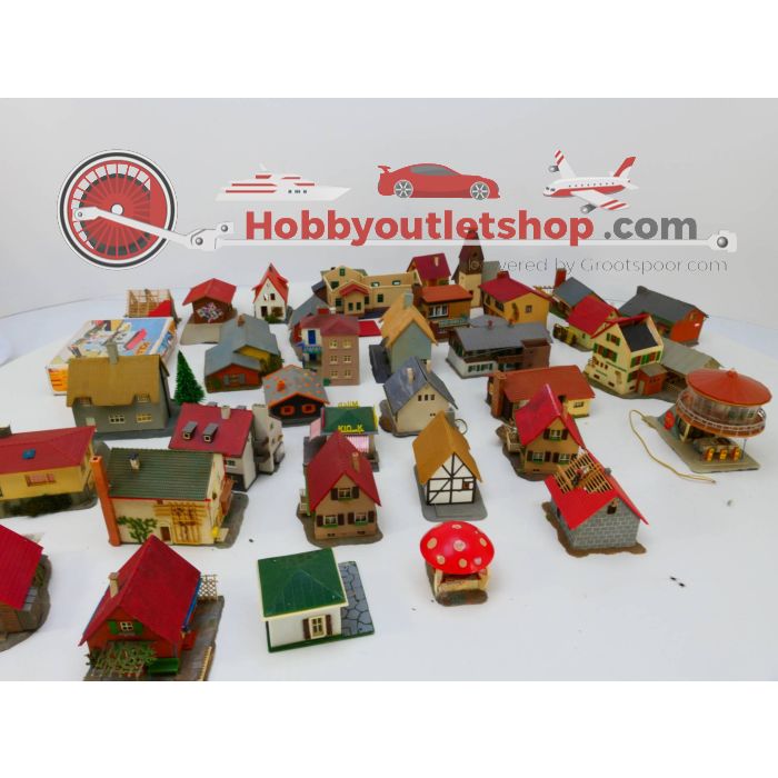 Schaal H0 Assortiment kleine huizen #2785 - sku: 20230202120243 - Gebruikt - Matige staat - Afbeelding 8