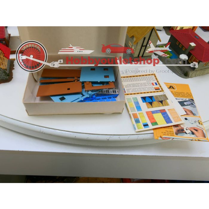 Schaal H0 Assortiment kleine huizen #2785 - sku: 20230202120243 - Gebruikt - Matige staat - Afbeelding 10