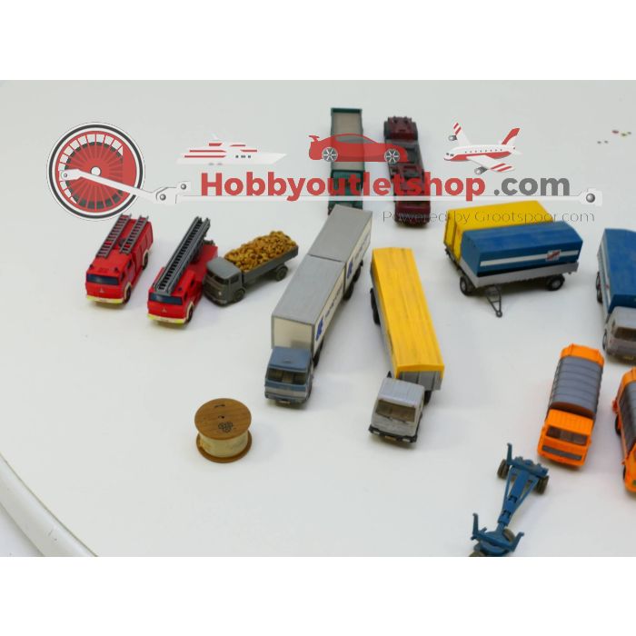 Schaal H0 Set 22 stuks  Wiking divers #3023