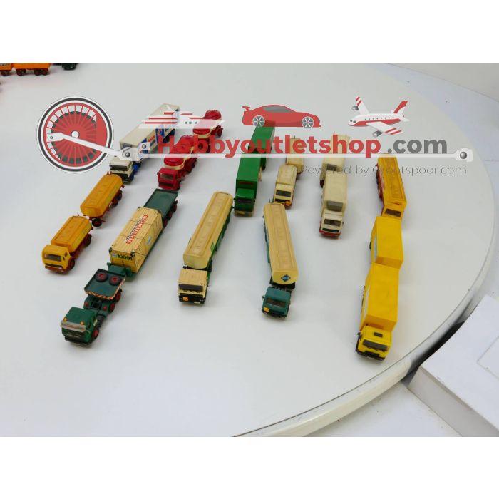 Schaal H0 Set Kibri automodellen #3025