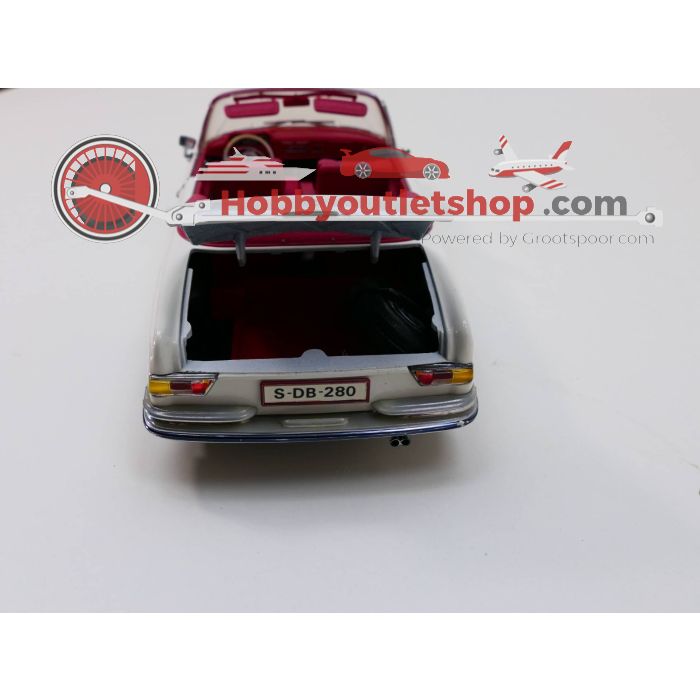 Schaal 1:18 Maisto Mercedes-Benz 280 SE Cabriolet #3148