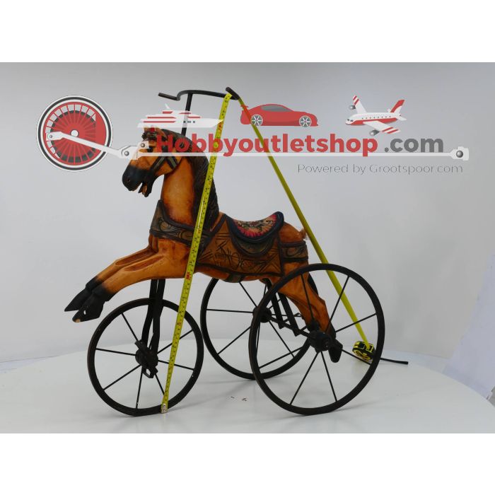 Vintage Fietspaardje, oud speelgoed, leuk als decoratie. Lengte 63 cm. breedte30 cm en hoogte 67 cm #3713