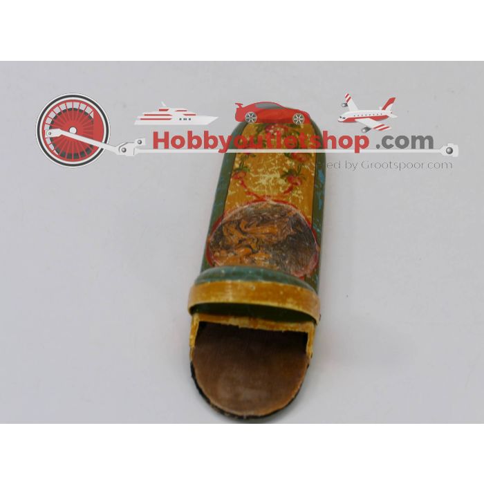 Vintage pennenhouder van Papier Maché, gelakt. Zeer zeldzaam. Lengte 19 cm. breedte 6 cm en hoogte 2 cm. #3715