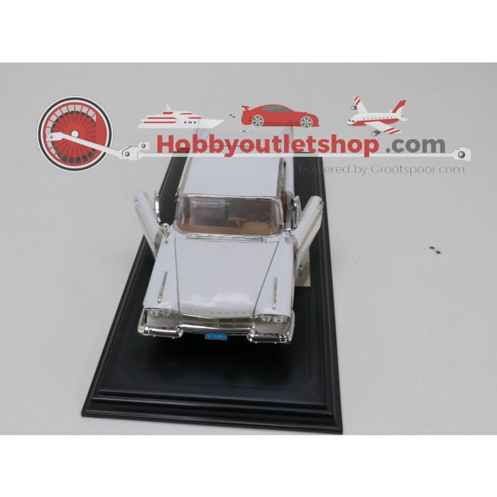 Schaal 1:18 Plymouth Fury 1957 #3178 - sku: 20230502094748 - Gebruikt - Goede staat - Afbeelding 7