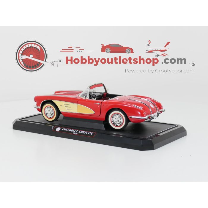 Schaal 1:12 Solido 1201 - Chevrolet Corvette 1958 - Red/White. #4372