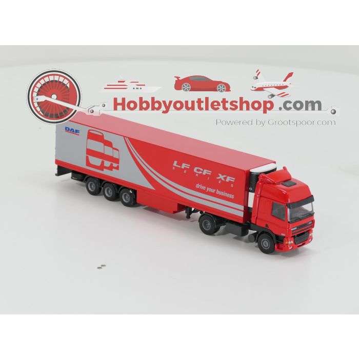 Schaal 1:50 Lion Car DAF CF Space Cab 2 as Trekker met 3 as Gesloten oplegger. #6095