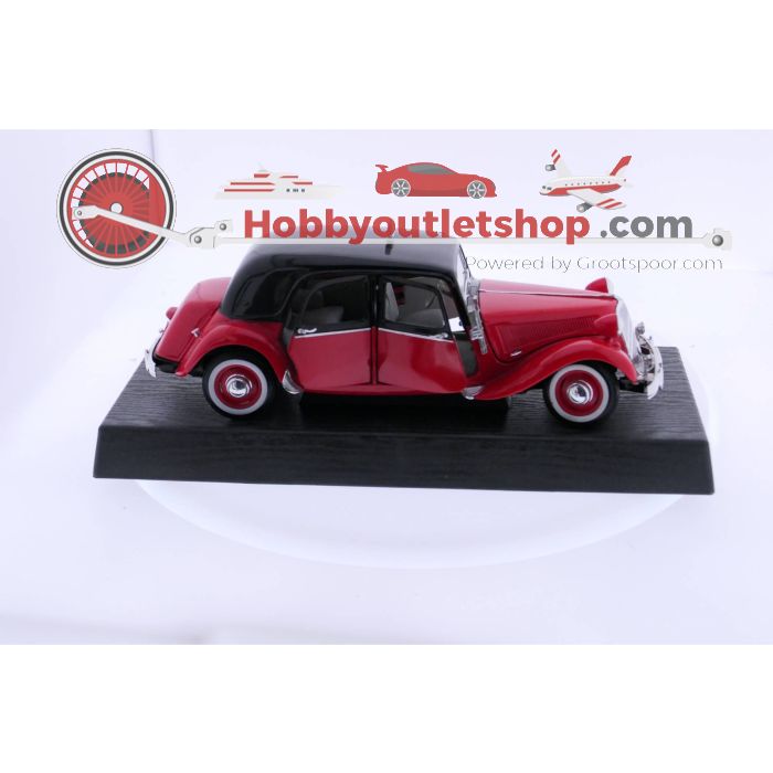 Schaal 1:18 MAISTO 35821 Citroën 15 CV 6 CyYL 1952 Taxi uitvoering #2468 - sku: 20221224101819 - Gebruikt - Zo goed als nieuw - Afbeelding 2