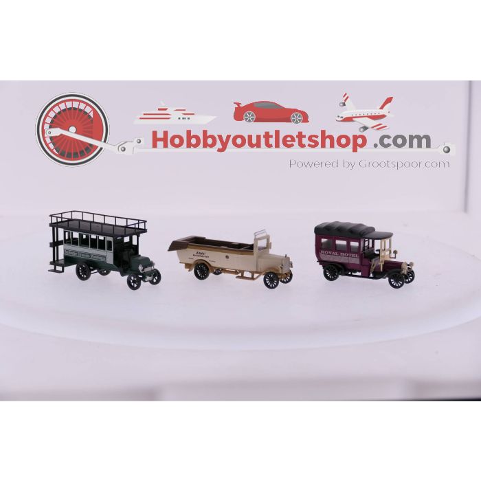 Schaal H0 Märklin 1885 set van drie oude autobussen #3537