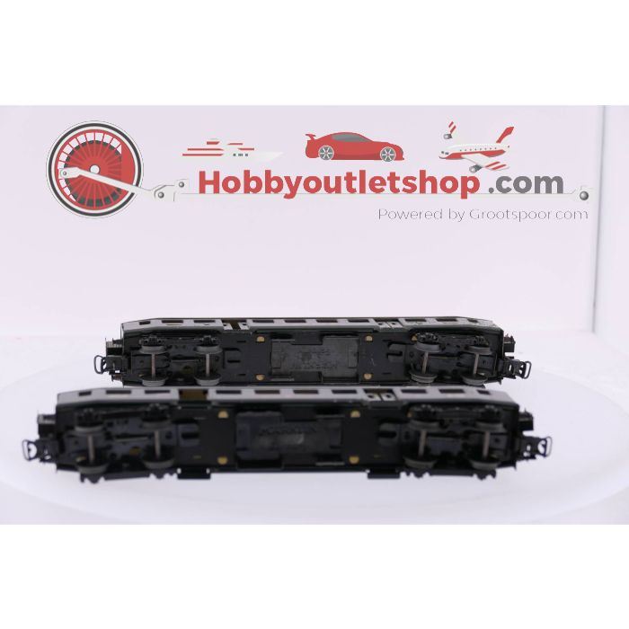 Schaal H0 2 x Märklin 4015 Personenrijtuig van de SBB CFF met te openen deuren #3610