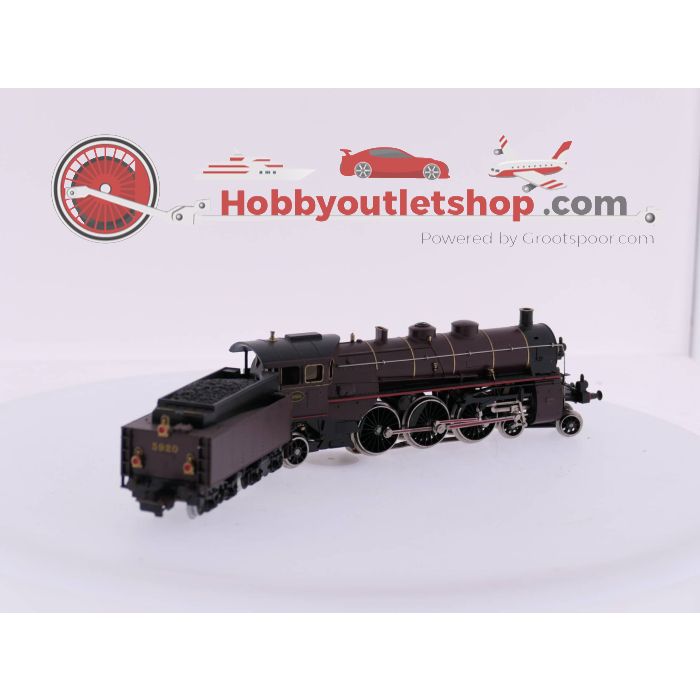 Schaal H0 Märklin 3111 Stoomlocomotief met tender 5920 van de NMBS #3641