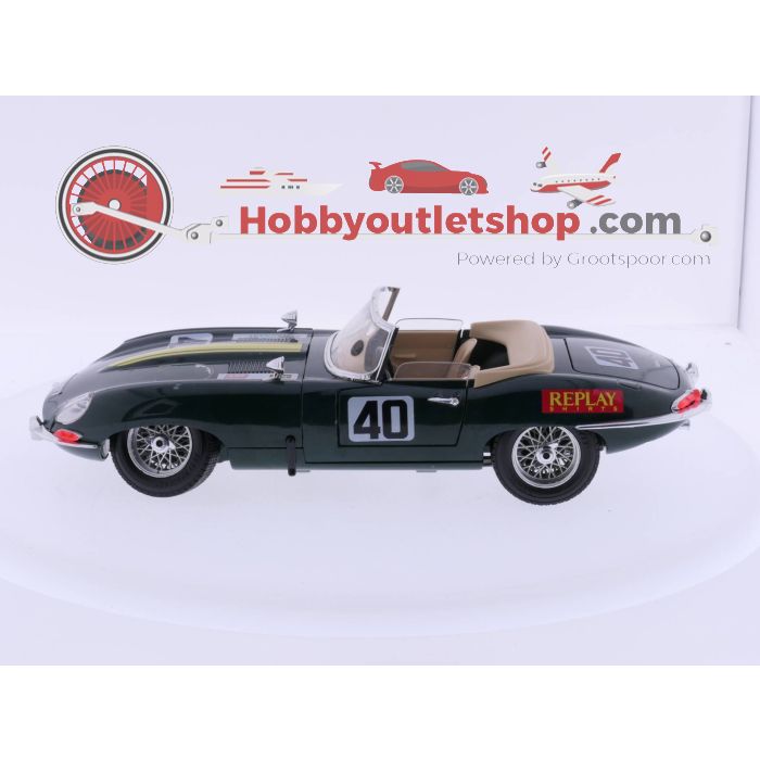 Schaal 1:18 Bburago Jaguar ''E'' 1961 #3264