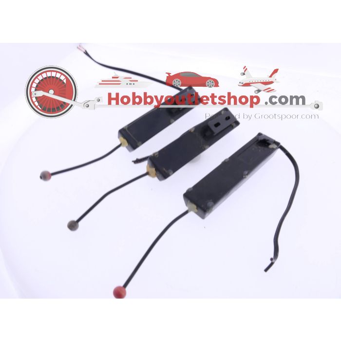 Gamesontrack GT-XSatellieten set van 3 #4904 - sku: 20230923101945 - Gebruikt - Redelijke staat - Afbeelding 3