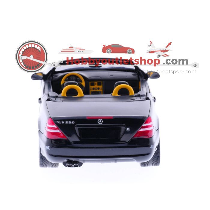 Schaal 1:18 UT Models 26152 Mercedes Benz          SLK AMG 230 kompressor #233