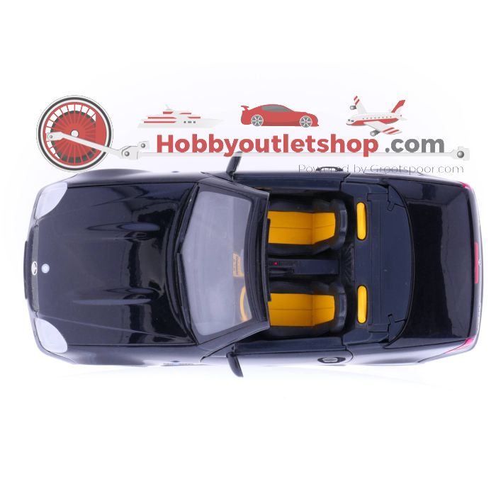 Schaal 1:18 UT Models 26152 Mercedes Benz          SLK AMG 230 kompressor #233