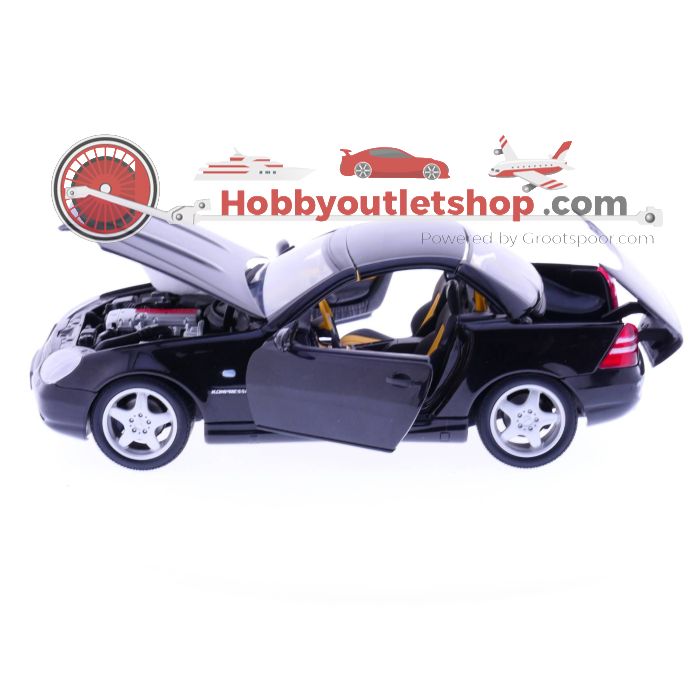 Schaal 1:18 UT Models 26152 Mercedes Benz          SLK AMG 230 kompressor #233