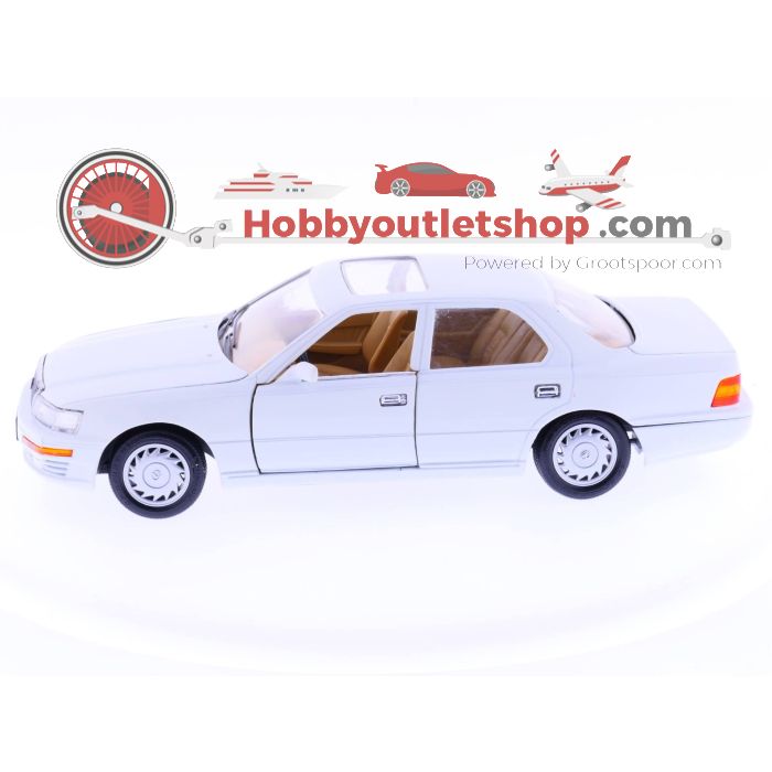 Schaal 1:18 Road Tough Yat Ming  92038 Lexus      LS400 #250