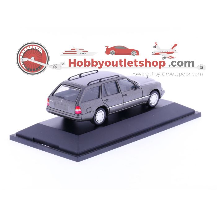 Schaal 1:43 Herpa 70126 070089 Mercedes BENZ E320T E320 #2045